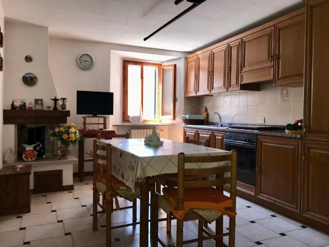 Casa indipendente in vendita a Terranuova Bracciolini