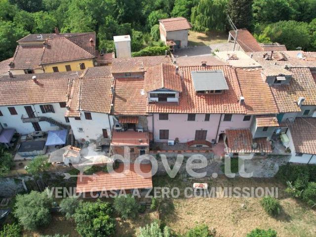 Casa indipendente in vendita a Terranuova Bracciolini AR