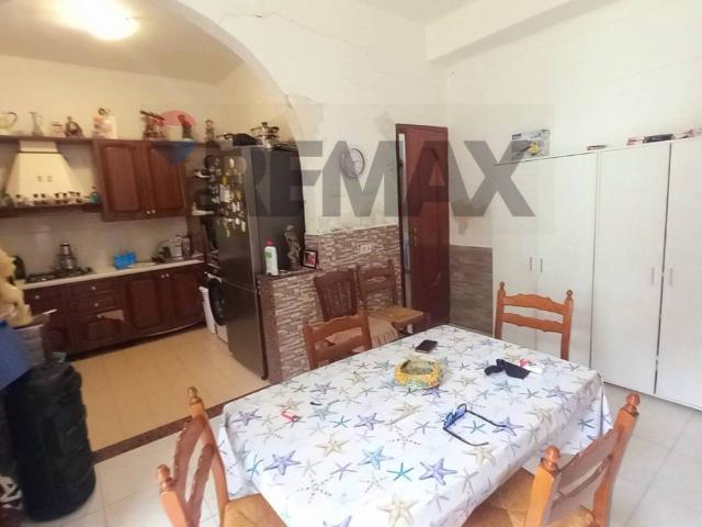 Casa indipendente in vendita a Terrasini PA