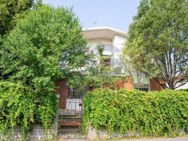 Casa indipendente in vendita a Terre del Reno FE
