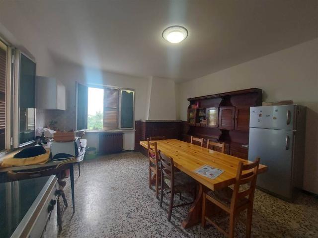 Casa indipendente in vendita a Terre Roveresche PU