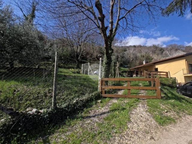 Casa indipendente in vendita a Tivoli RM