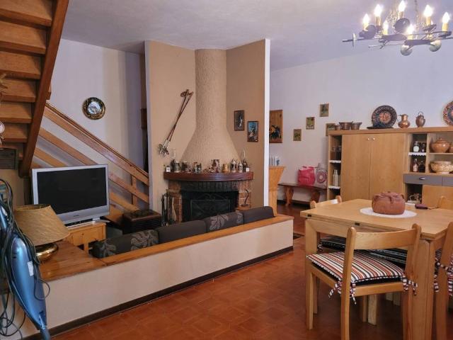 Casa indipendente in vendita a Tiglieto GE