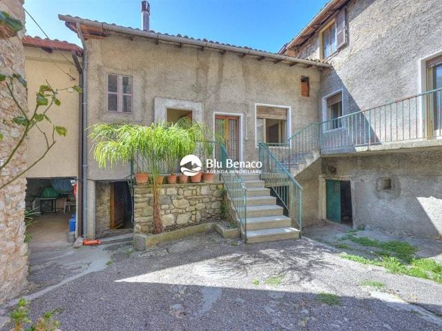Casa indipendente in vendita a Tignale BS