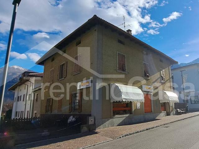 Casa Indipendente in vendita a Tione di Trento