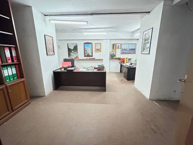 Casa indipendente in vendita a Tradate VA