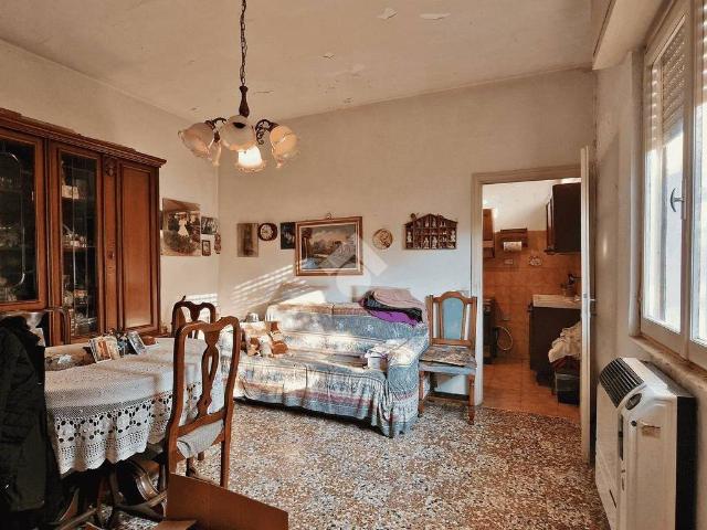 Casa indipendente in vendita a Tradate VA