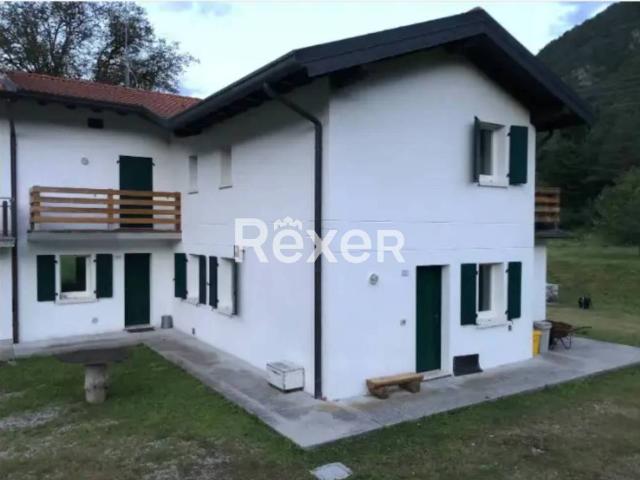 Casa indipendente in vendita a Tramonti di Sotto PN