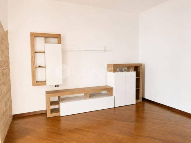 Casa indipendente in vendita a Trasacco via Po, 24