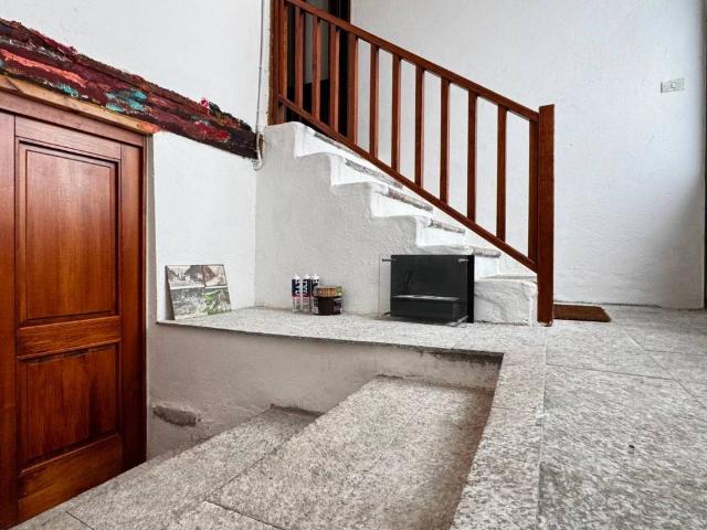 Casa indipendente in vendita a Trasquera VB