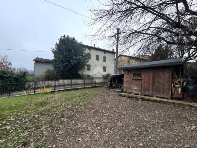 Casa indipendente in vendita a Traversetolo PR