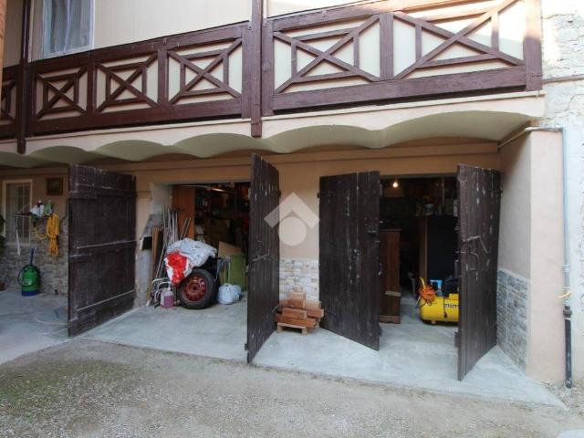 Casa indipendente in vendita a Traversetolo PR