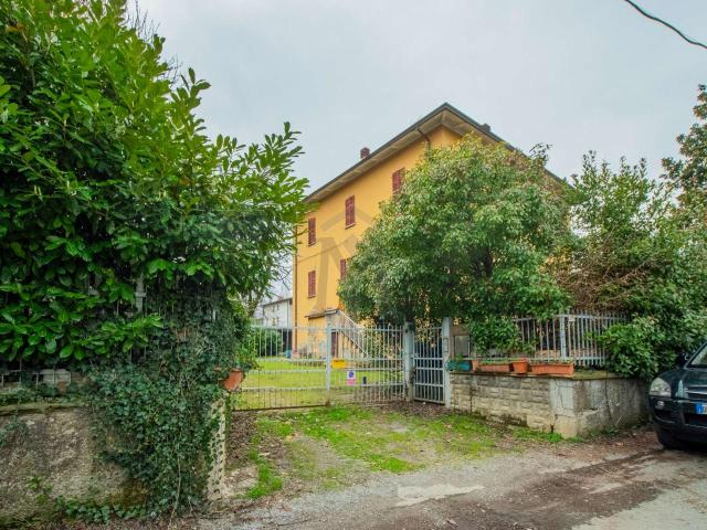 Casa indipendente in vendita a Traversetolo