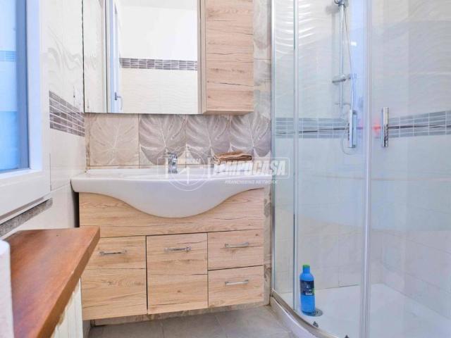 Casa indipendente in vendita a Trecate NO