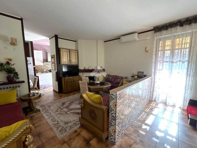 Casa indipendente in vendita a Trecate NO