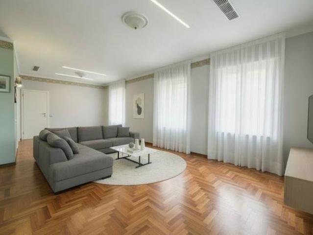 Casa indipendente in vendita a Trecate NO