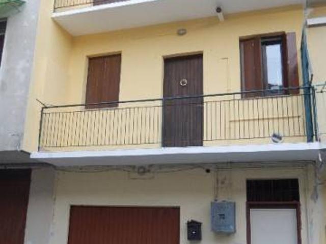 Casa indipendente in vendita a Trecate NO