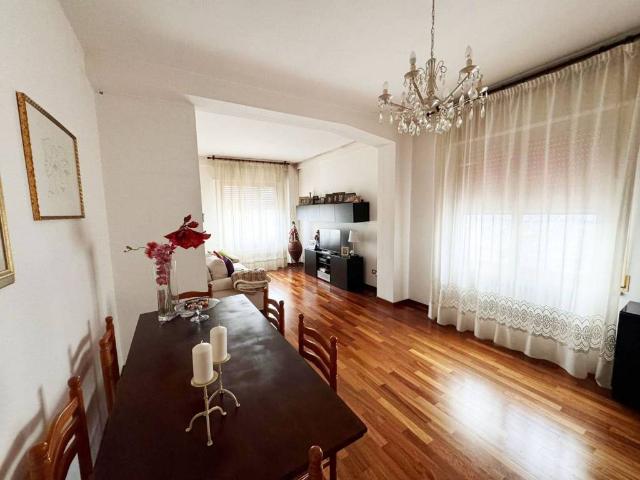Casa indipendente in vendita a Trecastelli AN