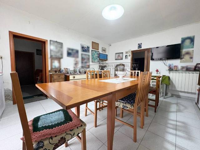 Casa indipendente in vendita a Trecastelli AN
