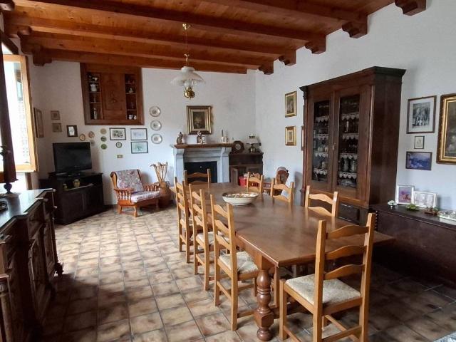 Casa indipendente in vendita a Trecchina PZ
