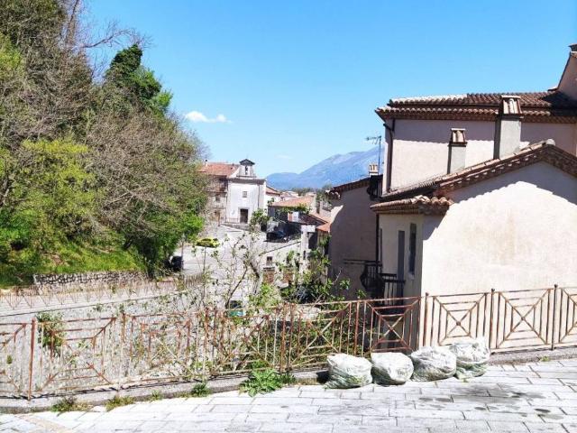 Casa indipendente in vendita a Trecchina PZ