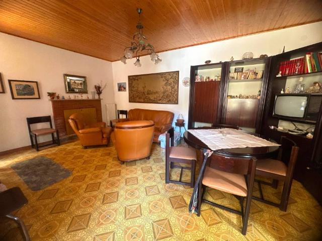 Casa indipendente in vendita a Treglio CH