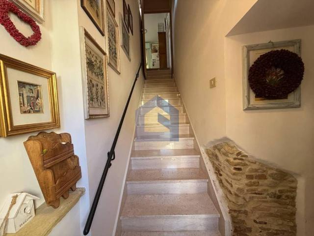 Casa indipendente in vendita a Treglio CH