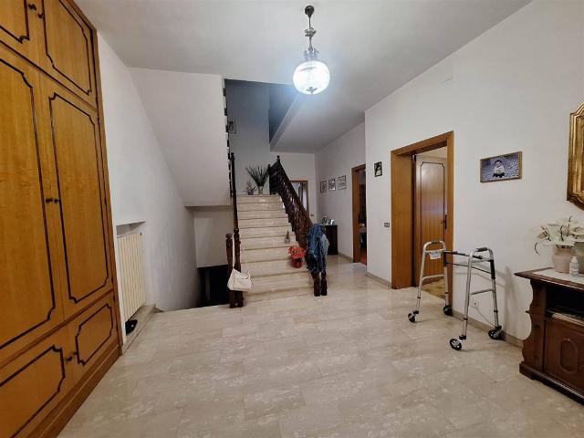 Casa indipendente in vendita a Treia MC