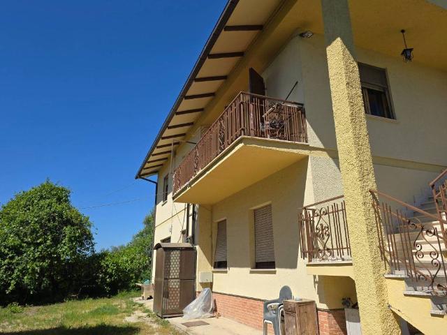 Casa indipendente in vendita a Treia MC