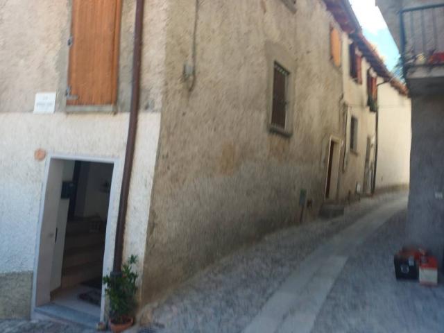 Casa indipendente in vendita a Tremezzina CO