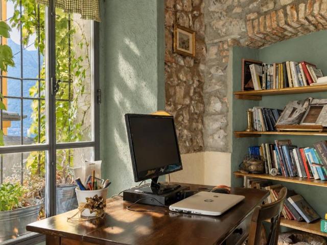 Casa indipendente in vendita a Tremezzina CO