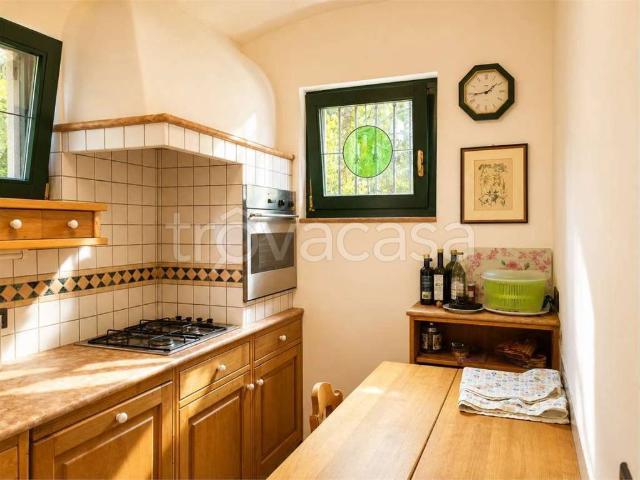 Casa indipendente in vendita a Trento via delle laste, 31, Laste Cognola