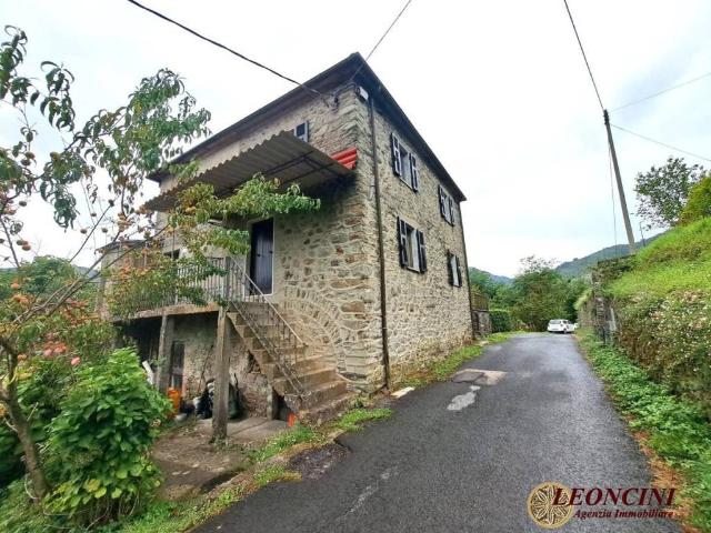 Casa indipendente in vendita a Tresana MS