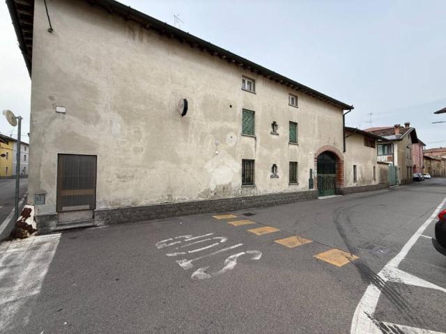 Casa indipendente in vendita a Trescore Cremasco CR