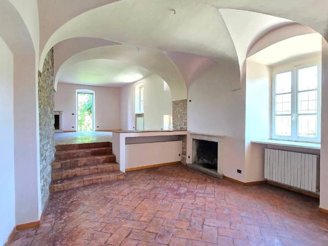 Casa indipendente in vendita a Trescore Balneario BG