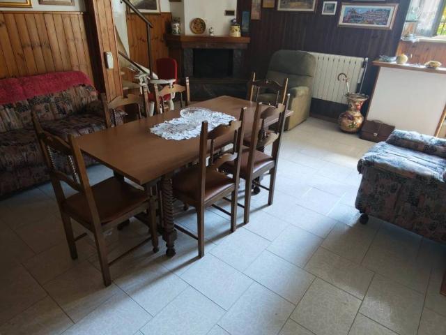 Casa indipendente in vendita a Trevi PG