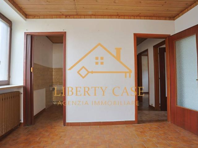Casa indipendente in vendita a Tricerro VC