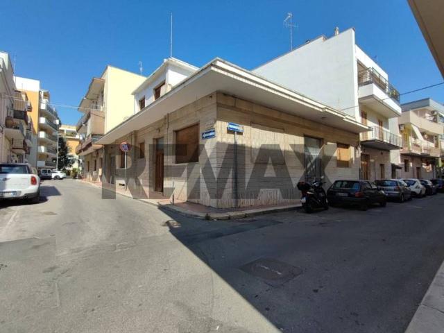 Casa indipendente in vendita a Triggiano BA