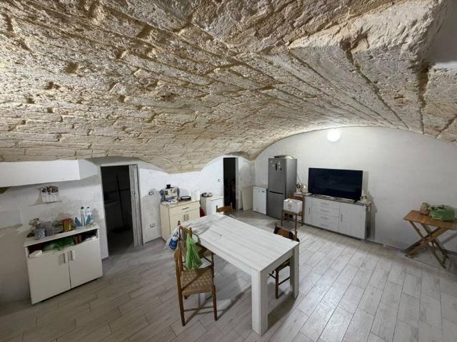 Casa indipendente in vendita a Triggiano BA