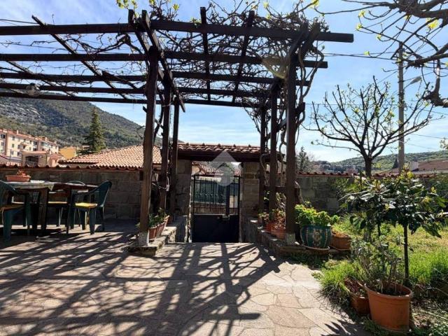 Casa indipendente in vendita a Trieste TS