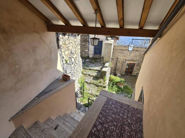 Casa indipendente in vendita a Triora IM