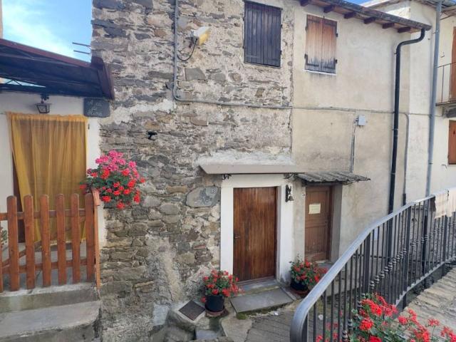 Casa indipendente in vendita a Triora IM