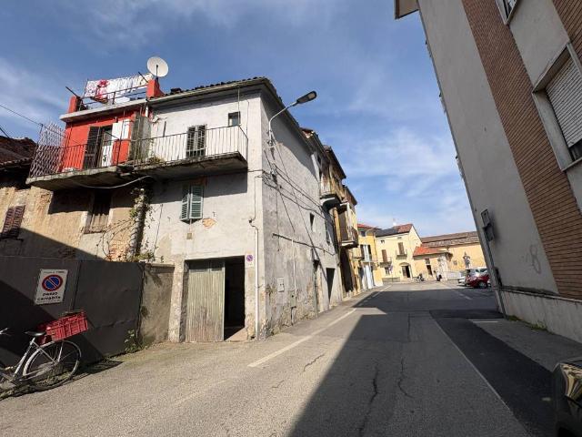 Casa indipendente in vendita a Trino VC