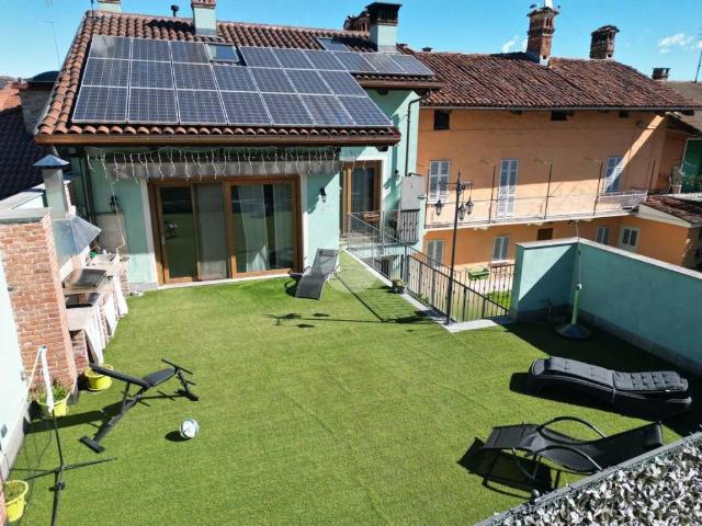 Casa indipendente in vendita a Trinità CN
