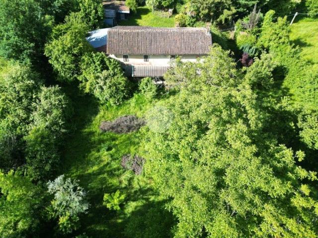 Casa indipendente in vendita a Trinità CN