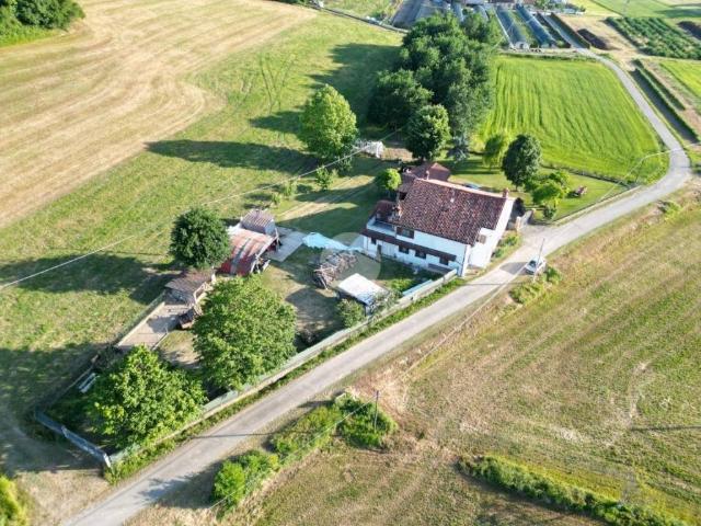 Casa indipendente in vendita a Trinità CN