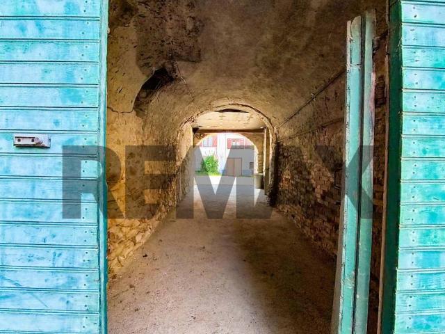 Casa indipendente in vendita a Trisobbio AL