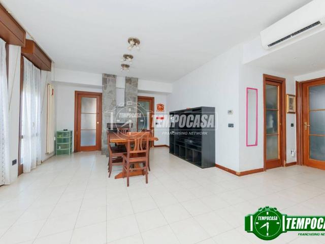 Casa indipendente in vendita a Trivolzio PV