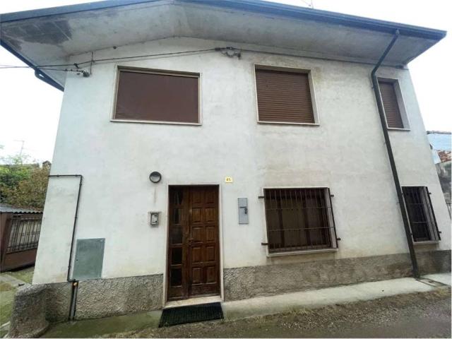 Casa indipendente in vendita a Tromello PV