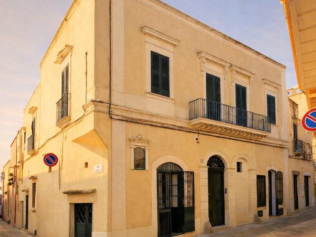 Casa indipendente in vendita a Tuglie LE